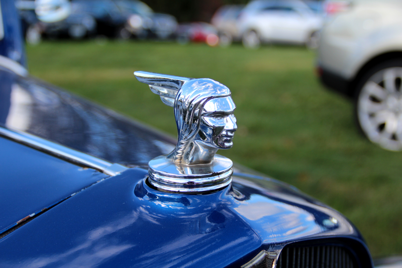 Illustration for article titled Car Spotting at the Virginia Gold Cup